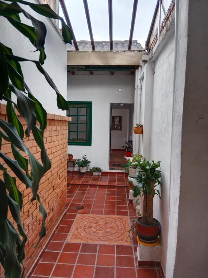 Casa De Lourdes - La Candelaria Bogotá Exteriör bild
