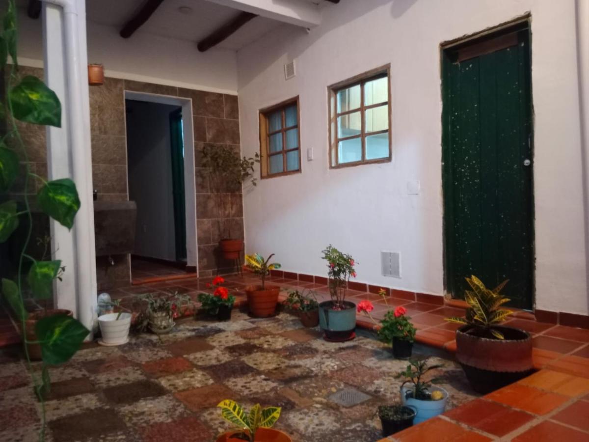 Casa De Lourdes - La Candelaria Bogotá Exteriör bild