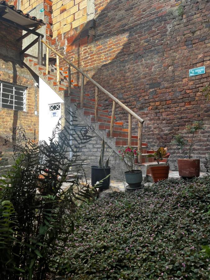 Casa De Lourdes - La Candelaria Bogotá Exteriör bild